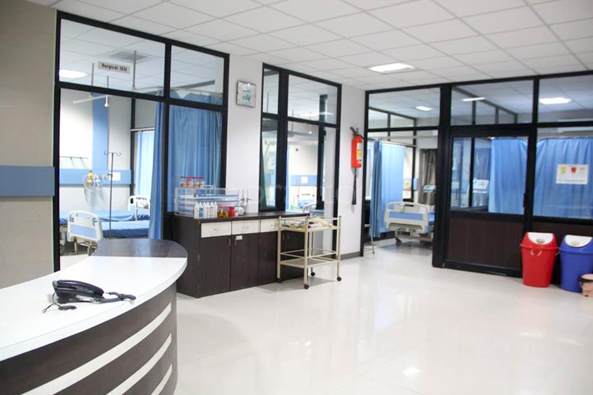 Reception at Shri Brijraj Bone Hospital Ashapur Varanasi