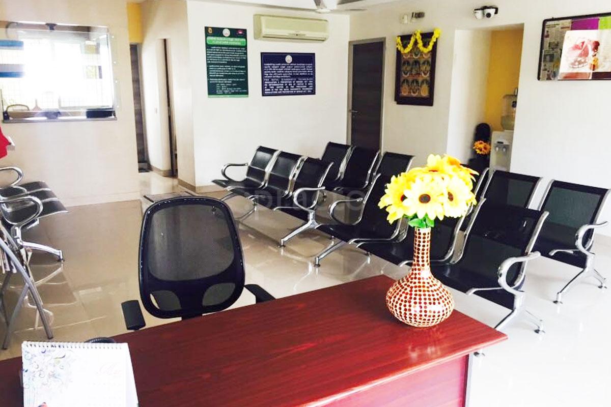 Reception at Shri Swasthyaa Clinic T Nagar Chennai