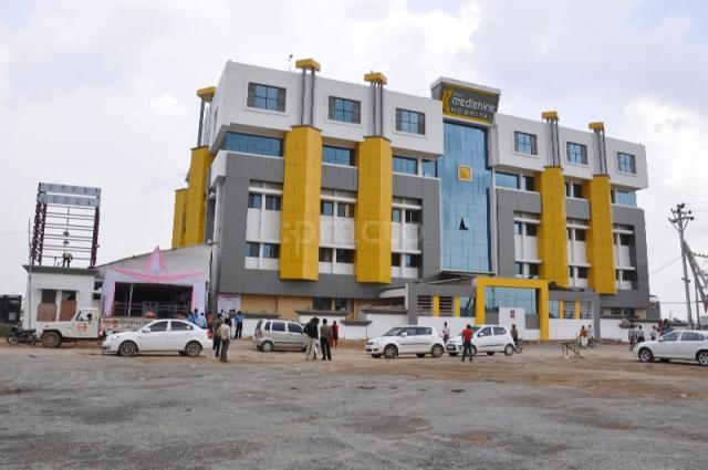 Shri Medishine Hospital Rajendra Nagar Raipur