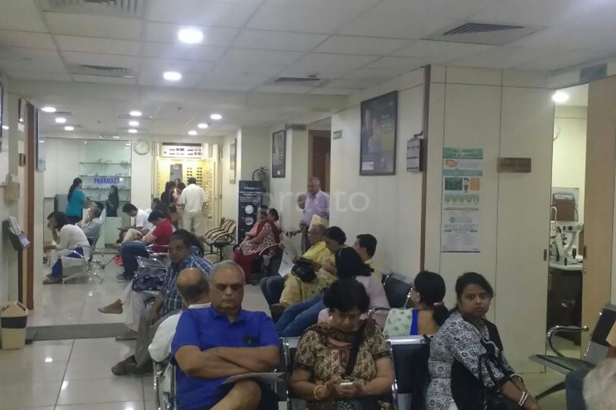 Reception at Shroff Eye Centre Gurgaon Sector 27 Gurgaon