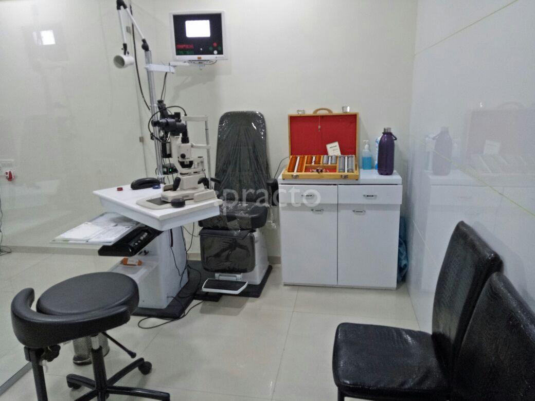 Services at Siddhivinayak Eye & Skin clinic Borivali West Mumbai