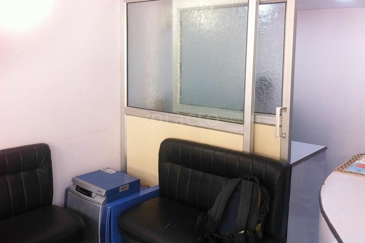 Waiting Area at Sirohi's Homoeopathy Vaishali Ghaziabad