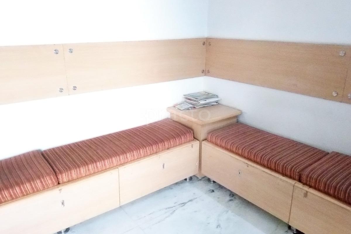 Waiting Area at Skin Medicare Sector 29 Noida
