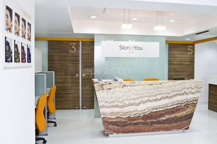 Reception at Skin & You Nariman Point Mumbai