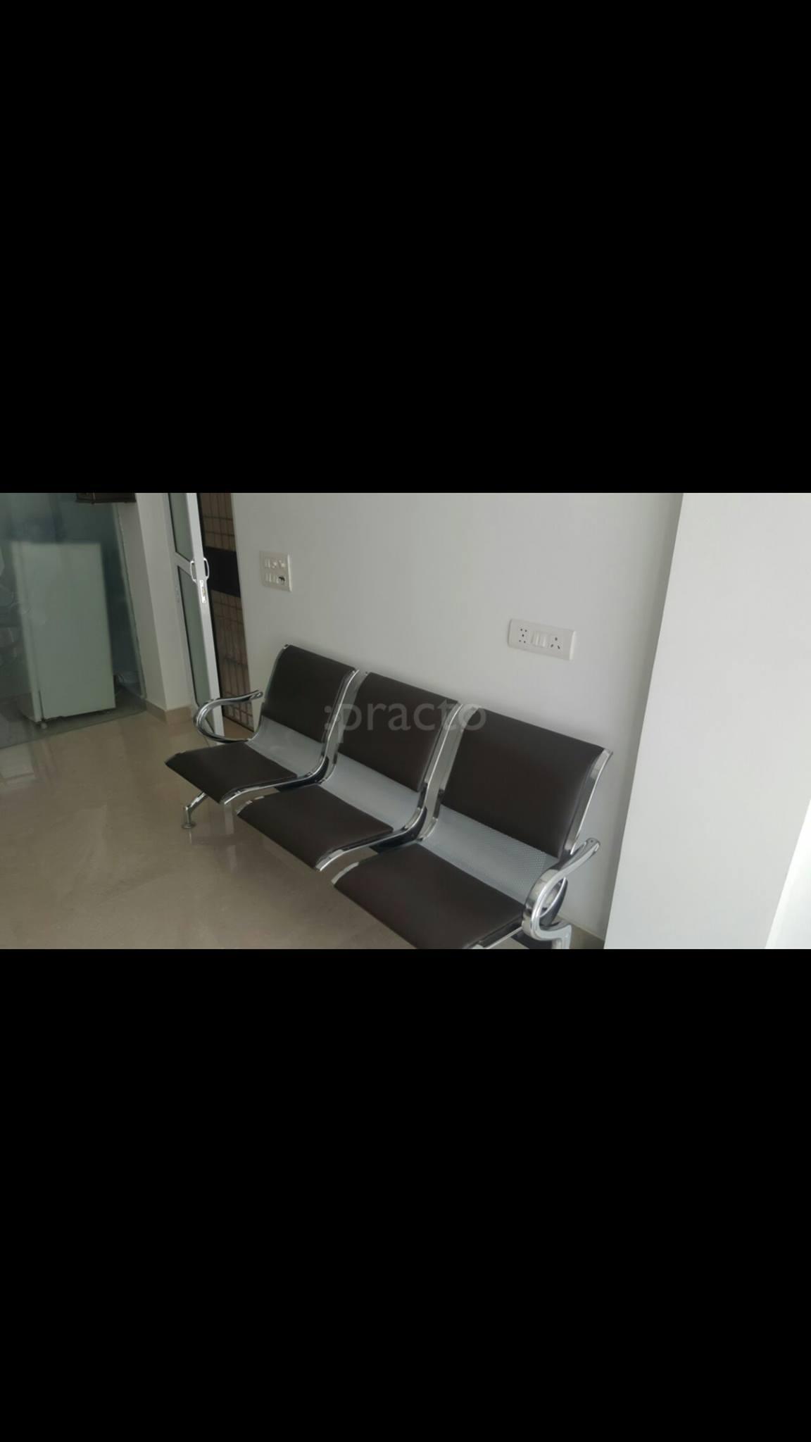 Reception at Smile And Shine Dental Clinic Vasant Kunj Delhi