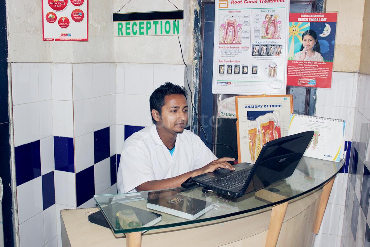 Reception at Smile Check Dental Clinic Mominpur Kolkata