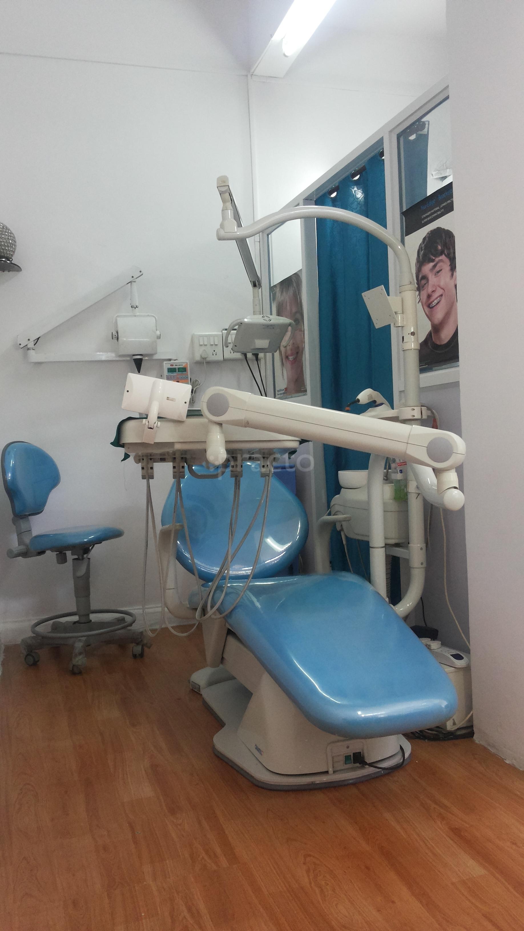 Smile Dental Care Dhole Patil Road Pune