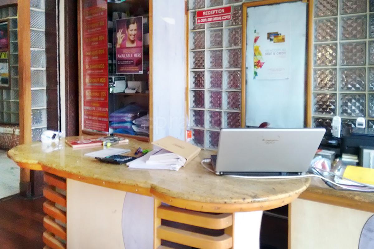 Reception at Smile Dental Clinic Kasturibhai Pet Vijayawada