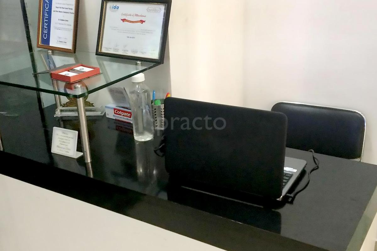 Reception at Smileark Dental Care Baner Pune