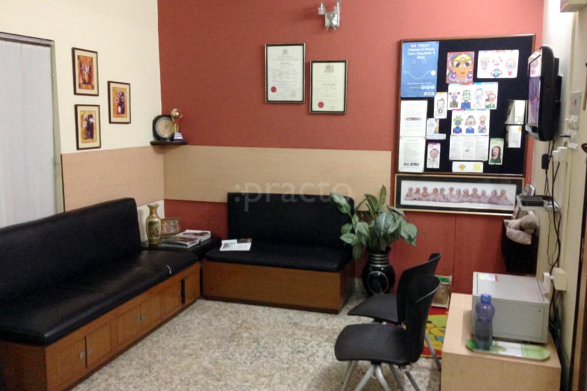 Waiting Area at Smiley Gariahat Kolkata