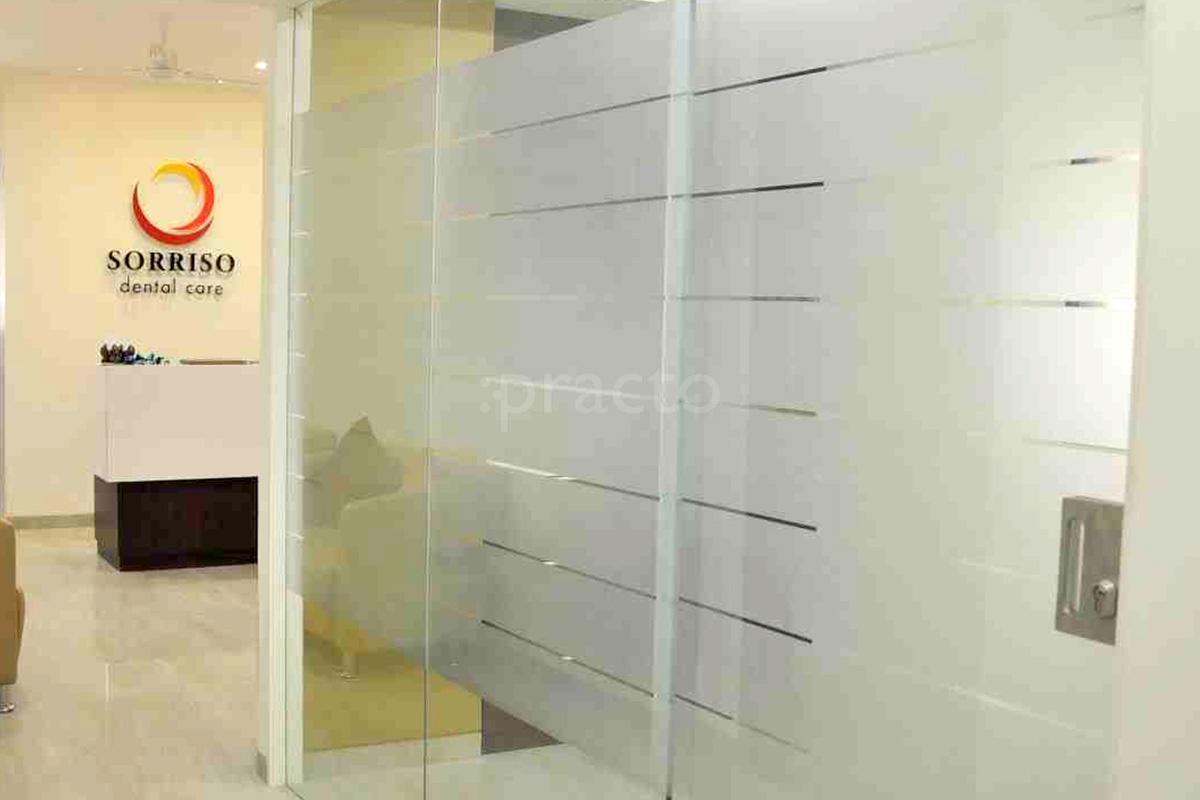Entrance at Sorriso Dental Care Bandra West Mumbai