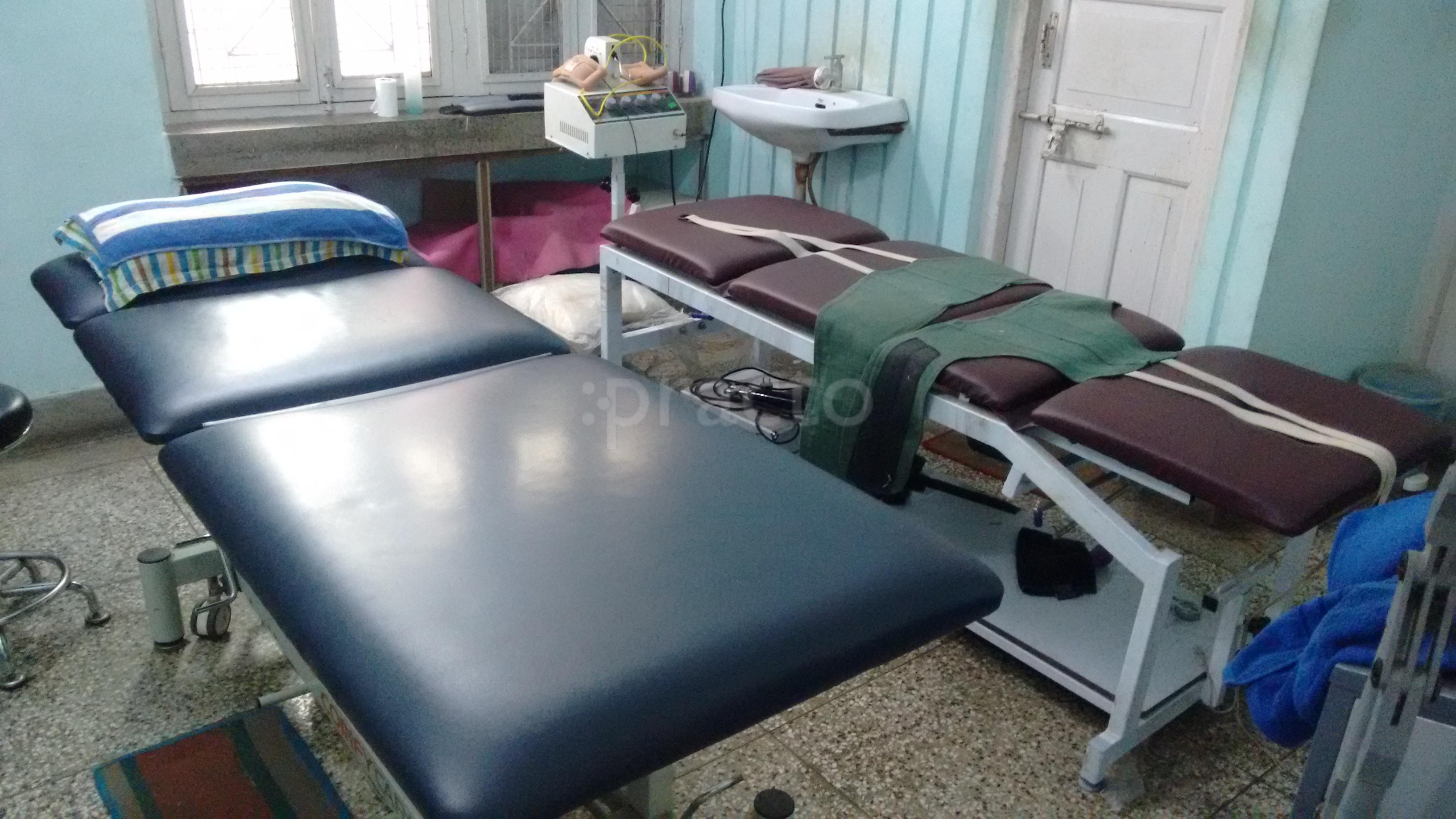Spine and Joint Clinic Salt Lake Kolkata