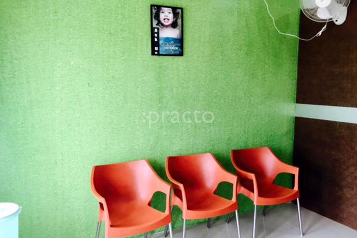 Waiting Area at Sri Balaji Dental Care Hegde Nagar Bangalore
