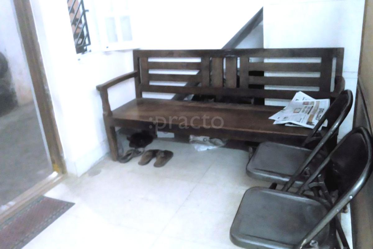 Waiting Area at Sri Dhanvantri Ayurvedic Clinic Chickpet Bangalore