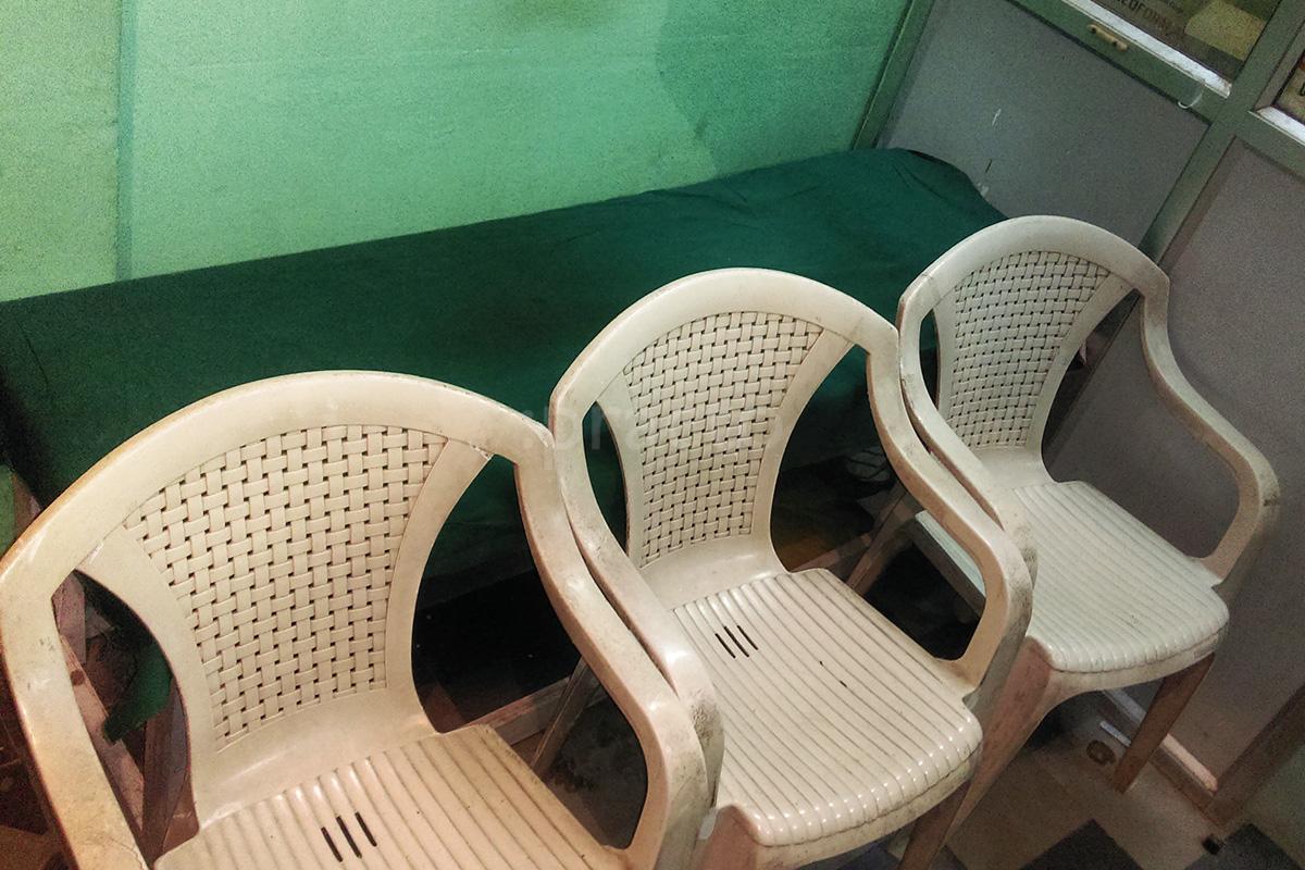 Waiting Area at Sri Sai Clinic Karwan Hyderabad