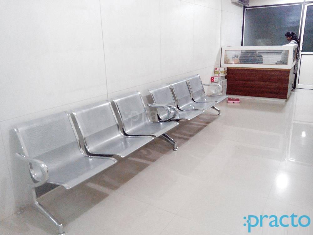 Waiting Area at Sri Sai Meditree JP Nagar 7 Phase Bangalore