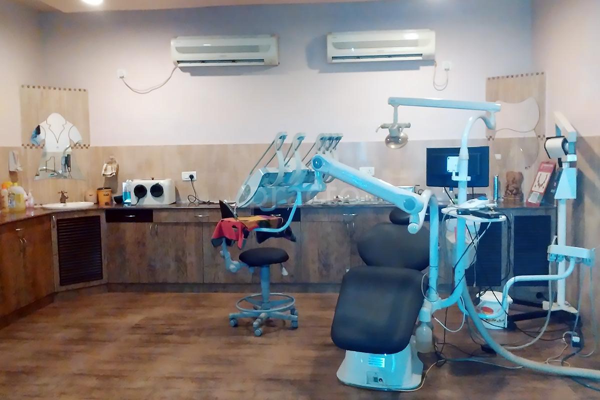 OPD/Ward at Sri Sai Sankara Dental Clinic Kolathur Chennai