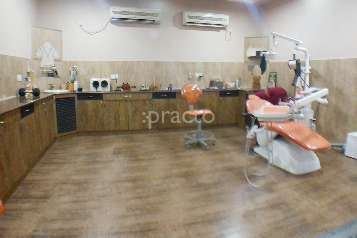 OPD/Ward at Sri Sai Sankara Dental & Orthodontic Centre Tiru Vi Ka Nagar Chennai