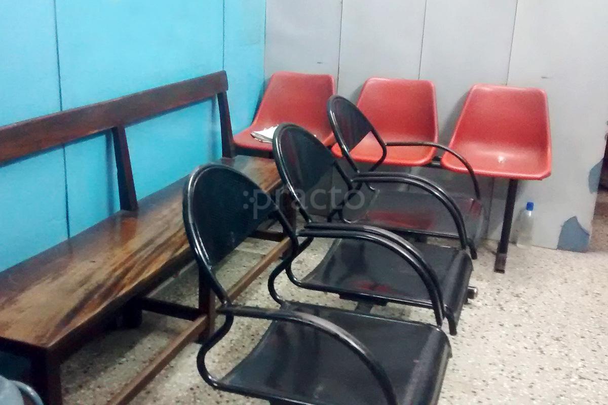 Waiting Area at Sridharan Clinic Saibaba Colony Coimbatore