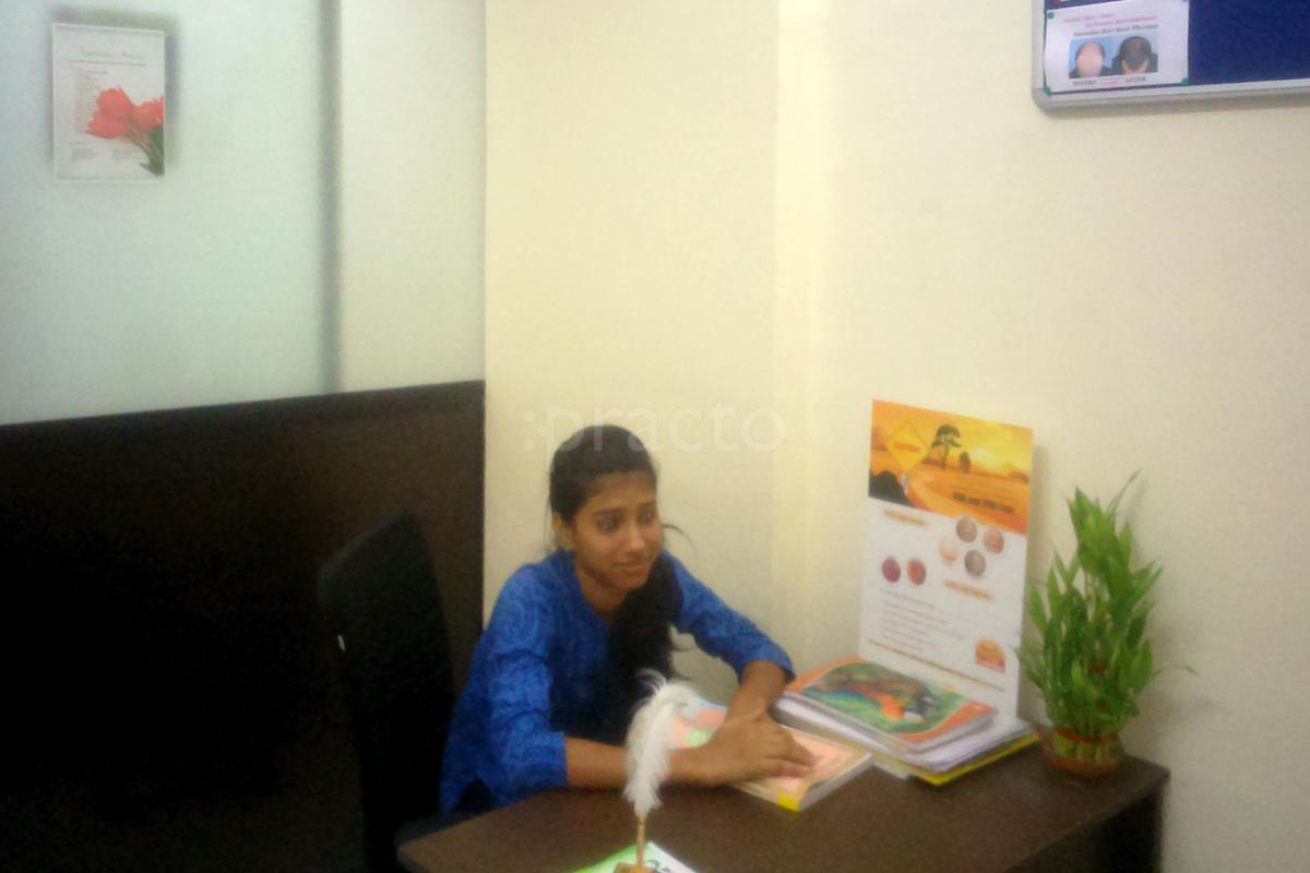 Reception at Srishti Skin Clinic Thane West Thane