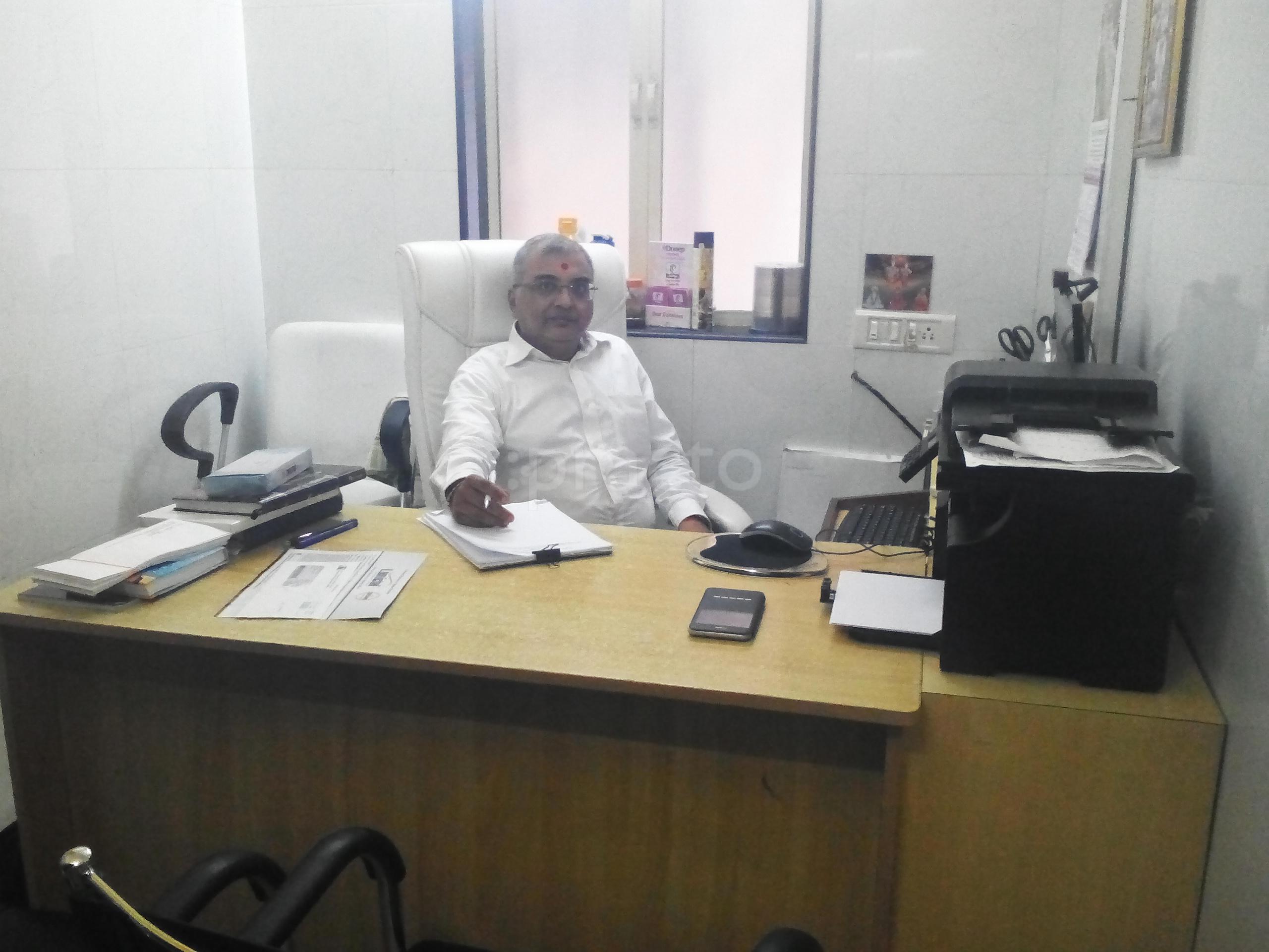 OPD/Ward at Dr Ketan Parmar psychiatrist center Borivali East Mumbai