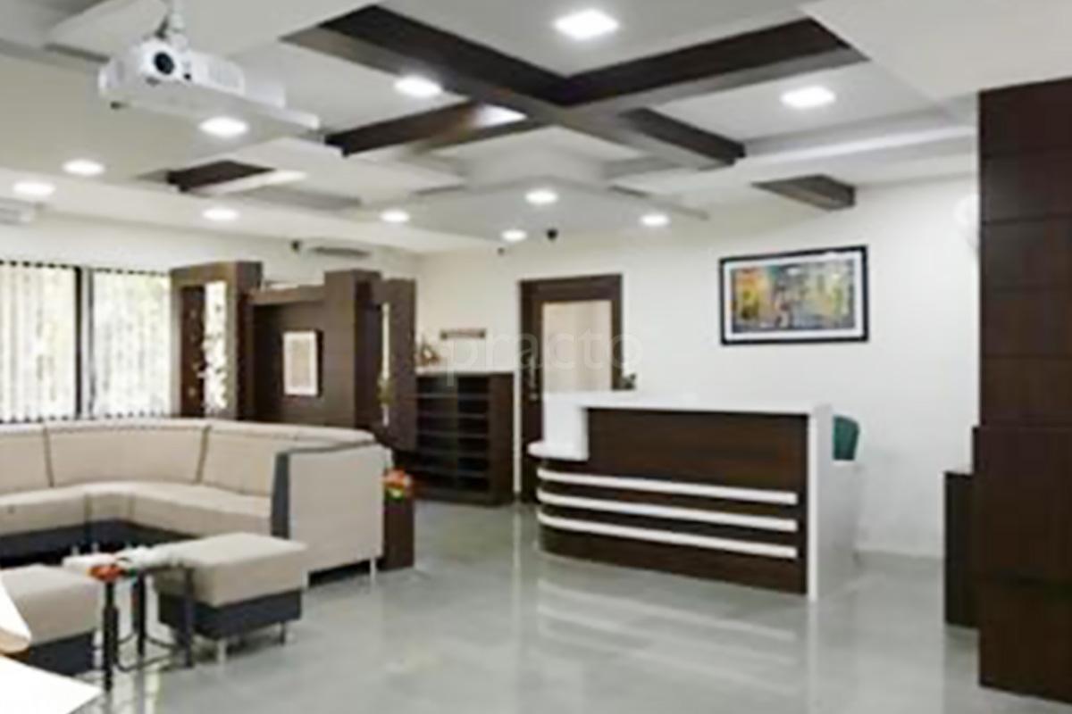 Waiting Area at The Cedar Clinics Deccan Gymkhana Pune