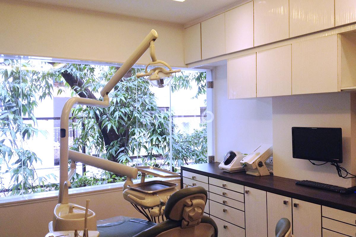 Services at The Dental Care Clinic Churchgate Mumbai