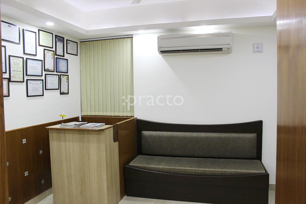 Waiting Area at The Dental Touch Vasant Kunj Delhi