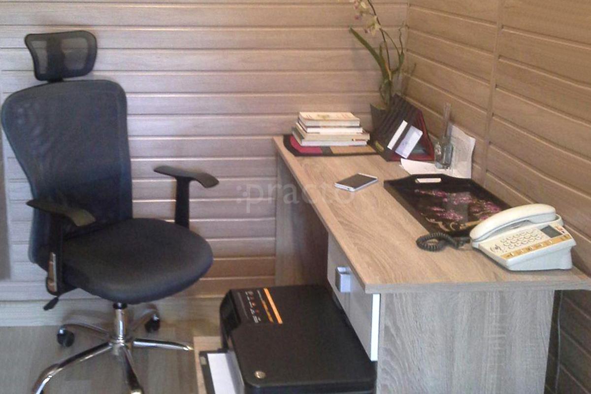 Reception at The Lenus Clinic DLF Phase V Gurgaon