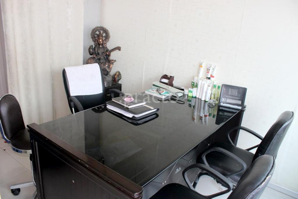 OPD/Ward at The Life - Homeopathy Clinic Rohini Delhi