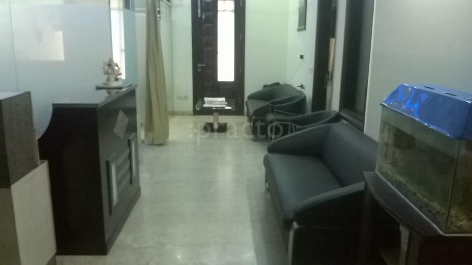 Waiting Area at The Specialists Clinic Sushant Lok I Gurgaon