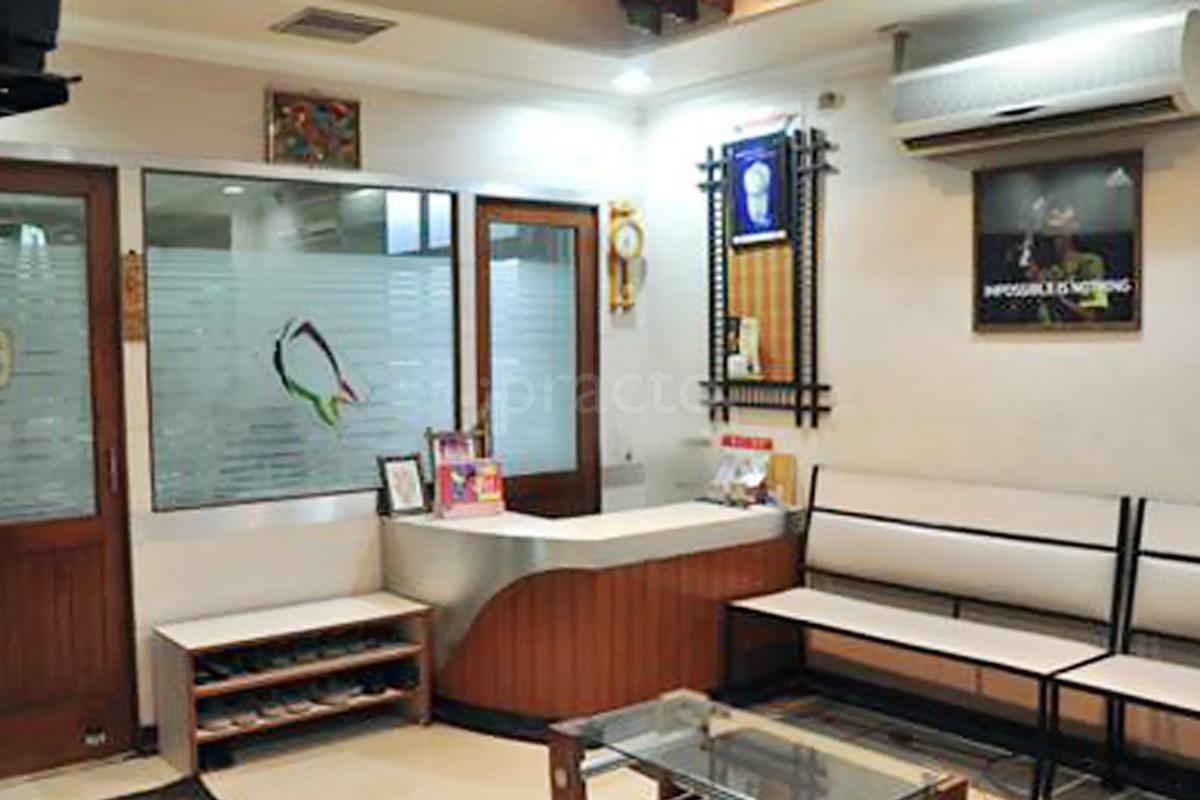 Waiting Area at Tooth Care Clinic Dalhousie Road Pathankot