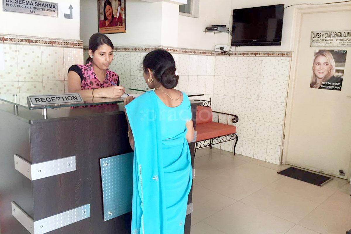 Reception at Total Orthopaedic Solutions Mayur Vihar Ph-II Delhi