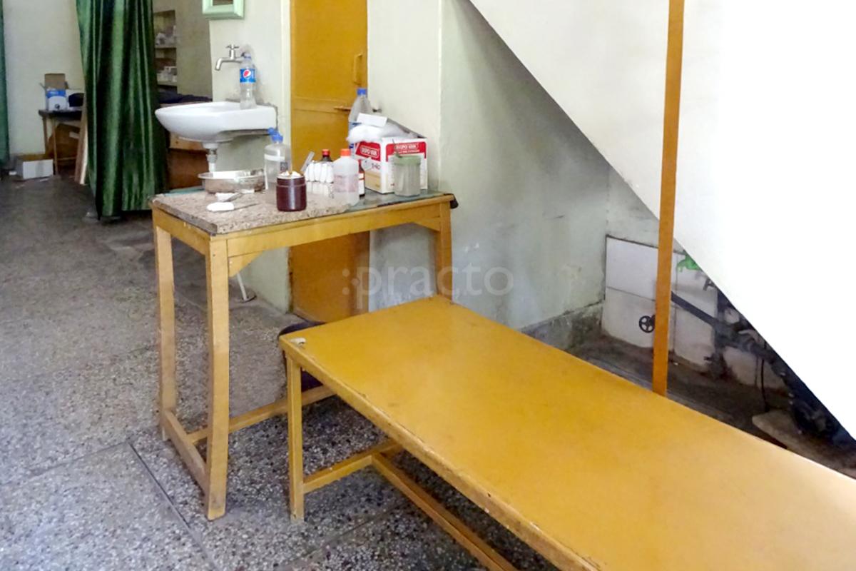 Waiting Area at Tyagi Clinic Shastri Nagar Jaipur