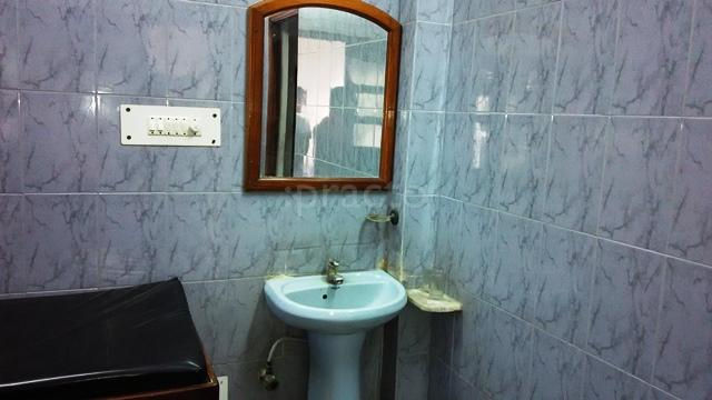 Tyagi Clinic Shastri Nagar Meerut