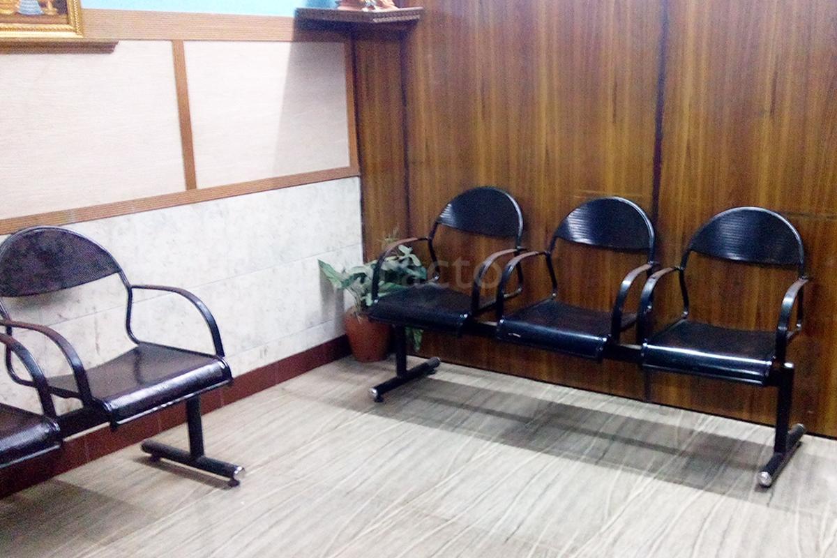 Waiting Area at V L Rangan Hospital Vyasarpadi Chennai