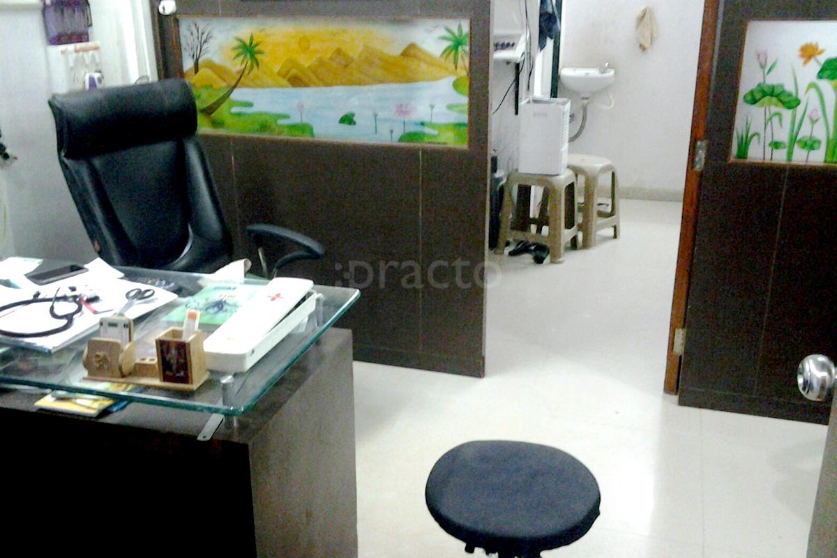 OPD/Ward at Varad Health Clinic Narol Ahmedabad
