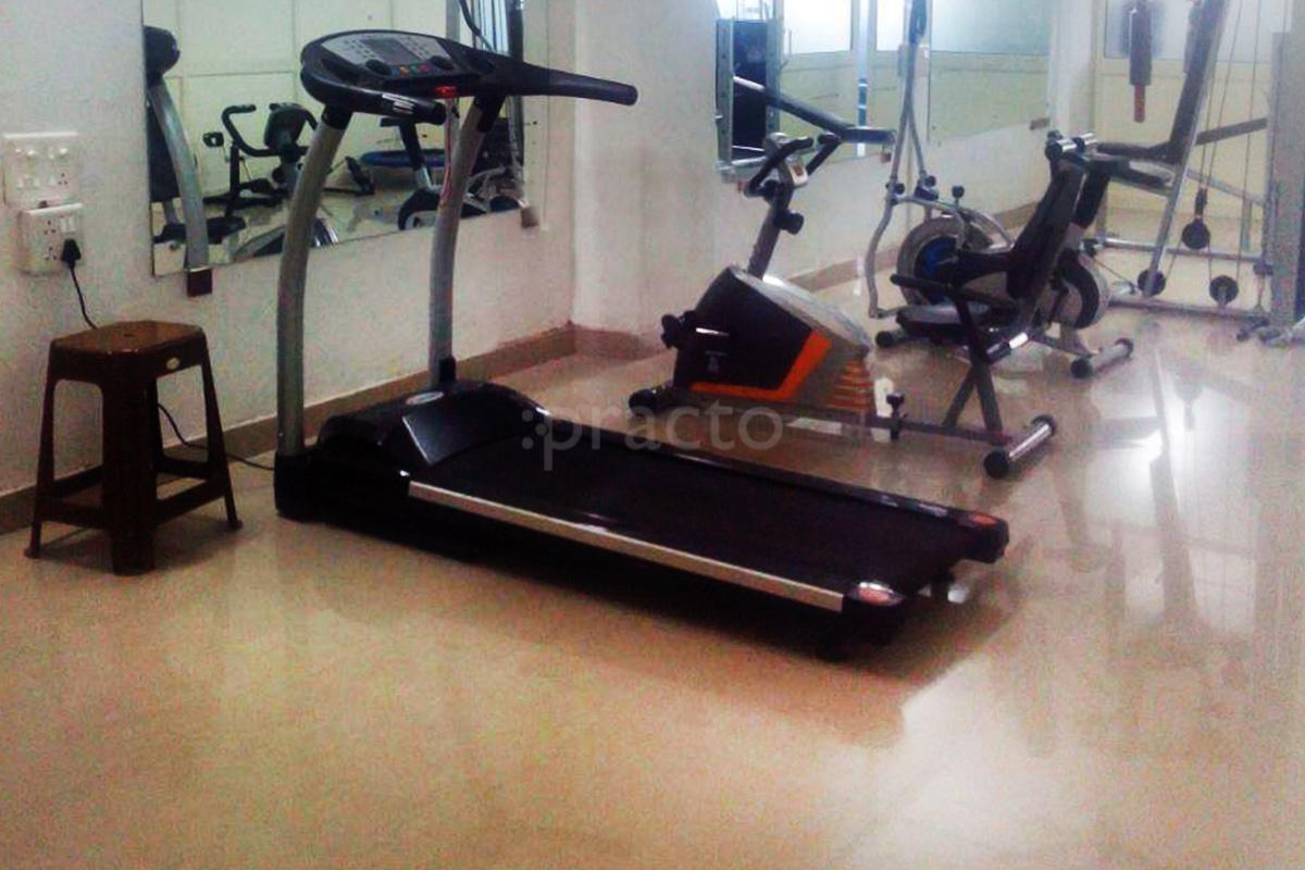 Services at Velocity Fitness Clinic Pitampura Delhi