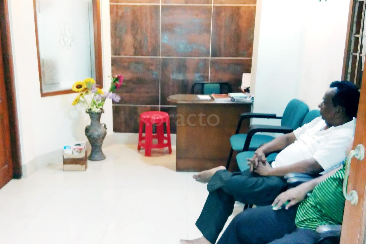 Waiting Area at Vishnu Multispeciality Dental Clinic Chinna Waltair Visakhapatnam