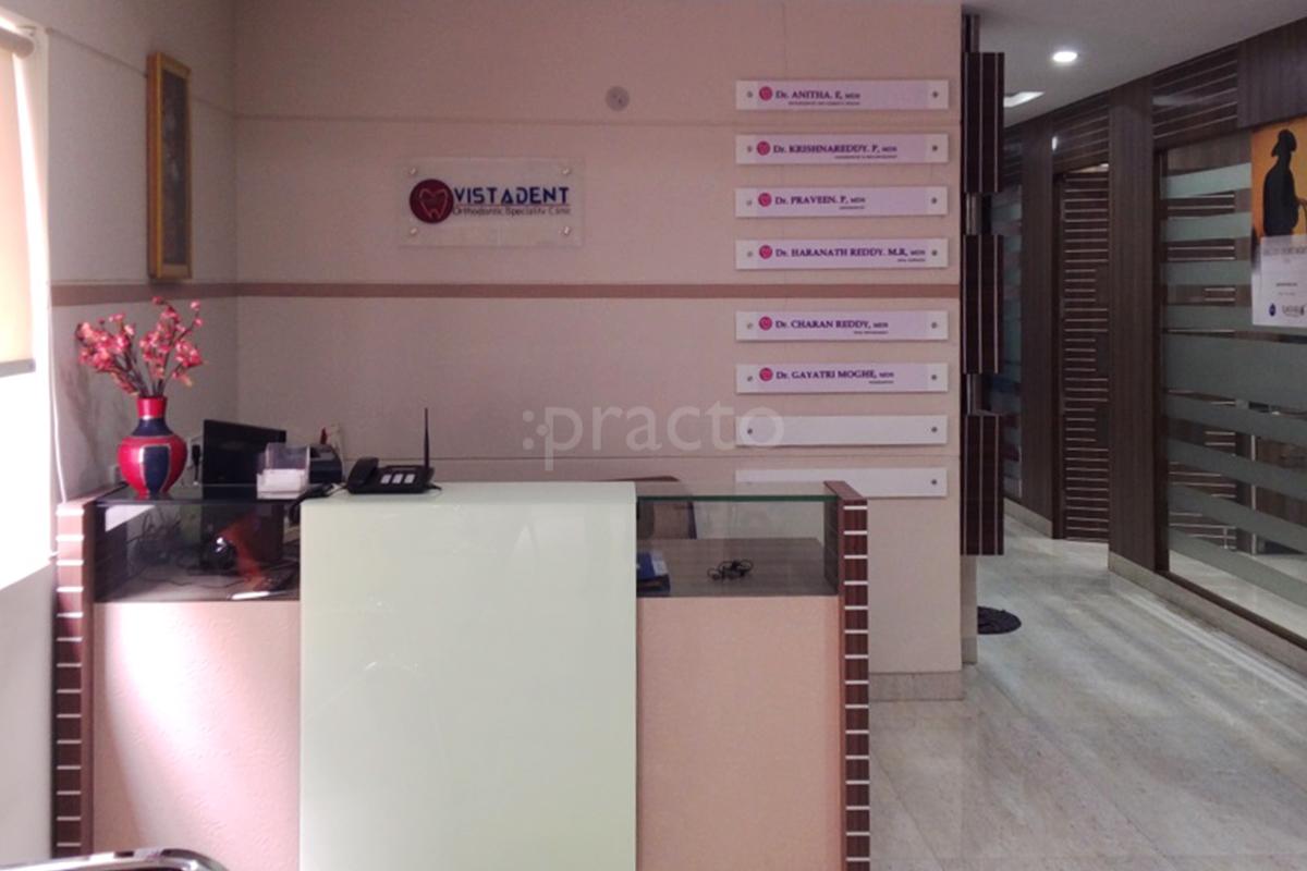 Reception at Vistadent Dental Clinic Banjara Hills Hyderabad