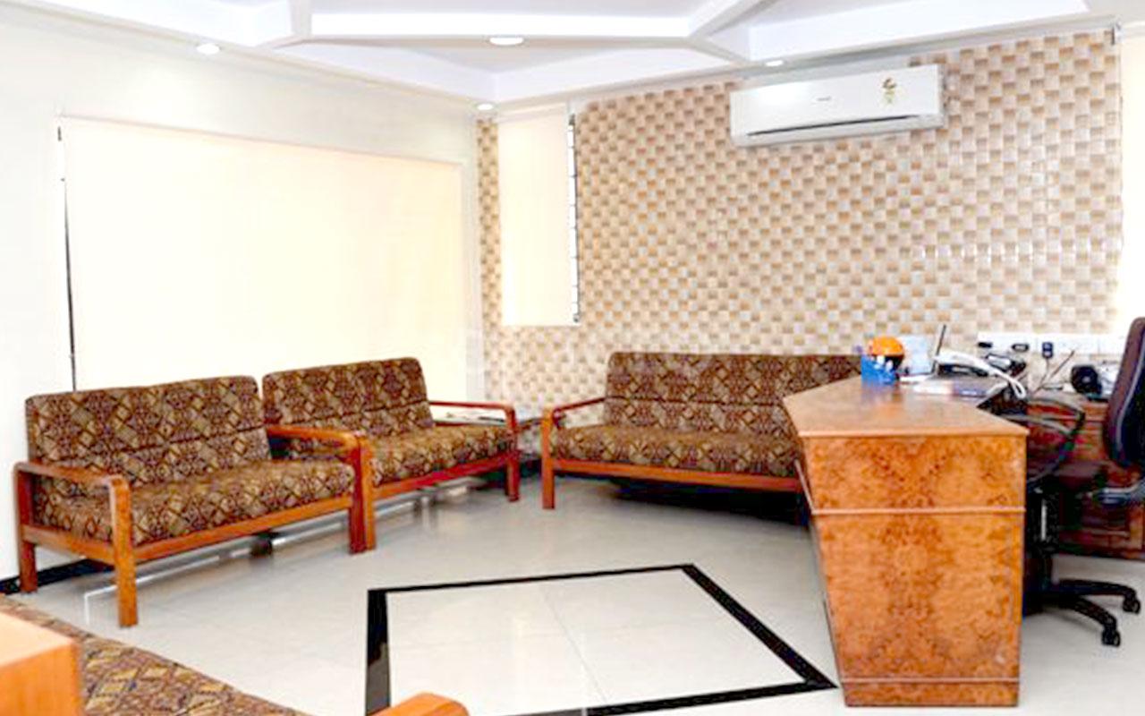Waiting Area at V.V Dental Hospital Anna Nagar Chennai