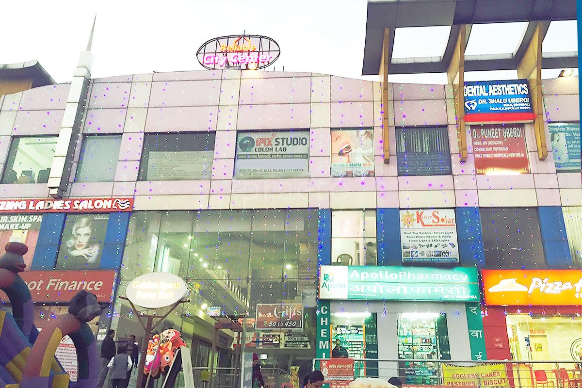 Entrance at Well Baby Clinic Vasundhara Ghaziabad