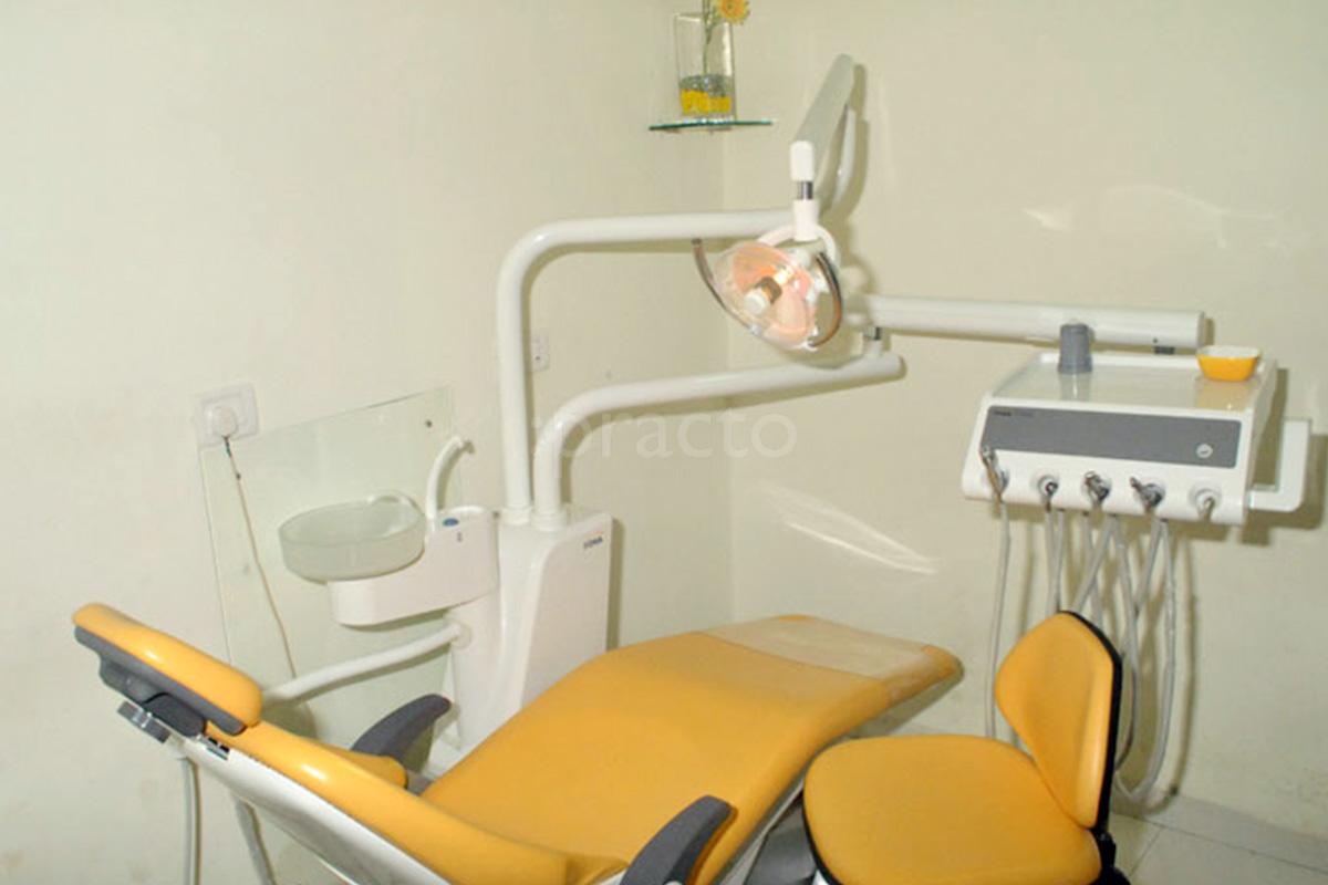 OPD/Ward at Winning Smiles Dental Clinic Kandivali East Mumbai