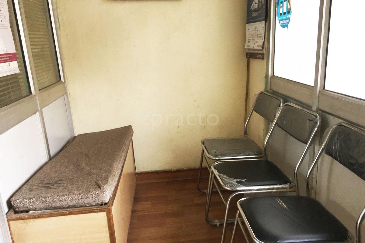 Waiting Area at Women Care Clinic Mayur Vihar Ph-I Delhi