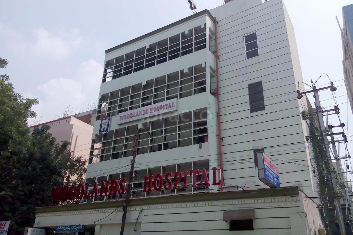 Entrance at Woodlands Hospital Barkatpura Hyderabad