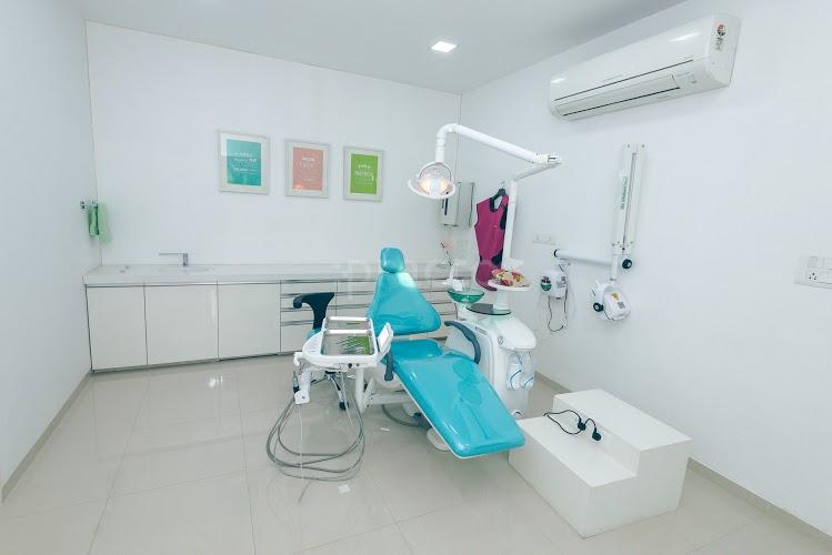 Operation Theatre at XL Smiles Dental Clinic Gotri Vadodara