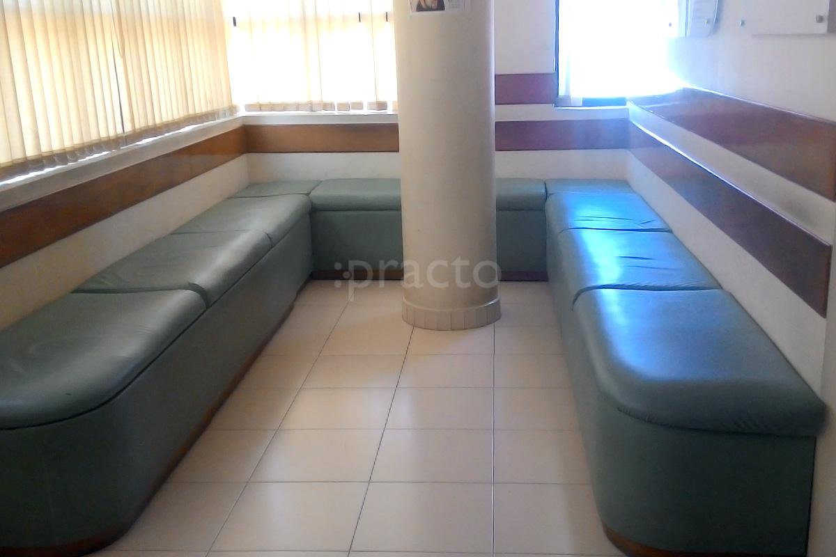 Waiting Area at Yogiraj Centre for Dermatology & Cosmetology Pattom Thiruvananthapuram